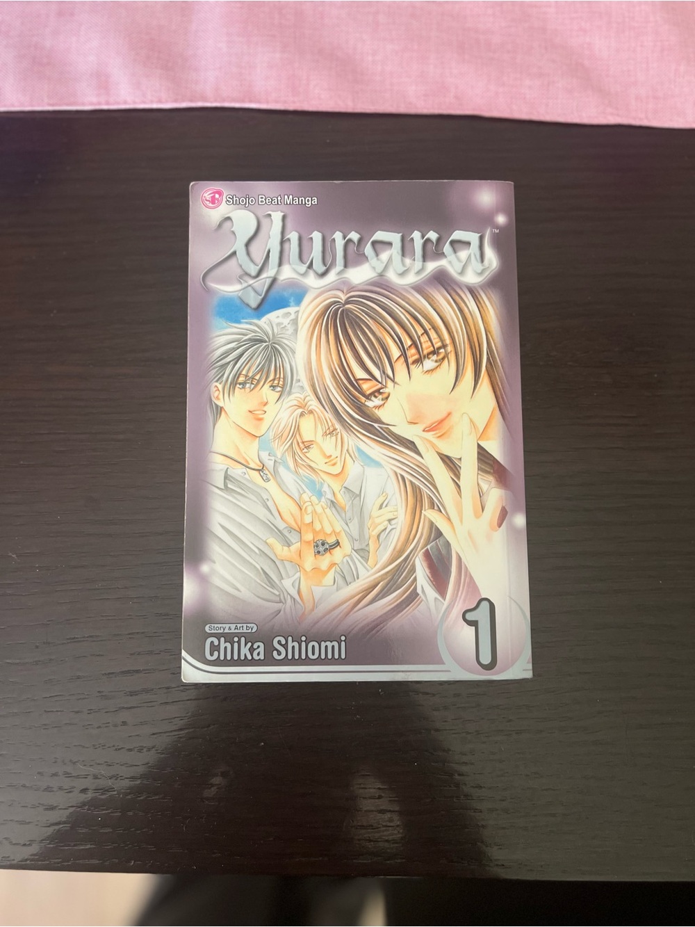 Yurara Vol. 1 Manga by Chika Shiomi - Purple Cover